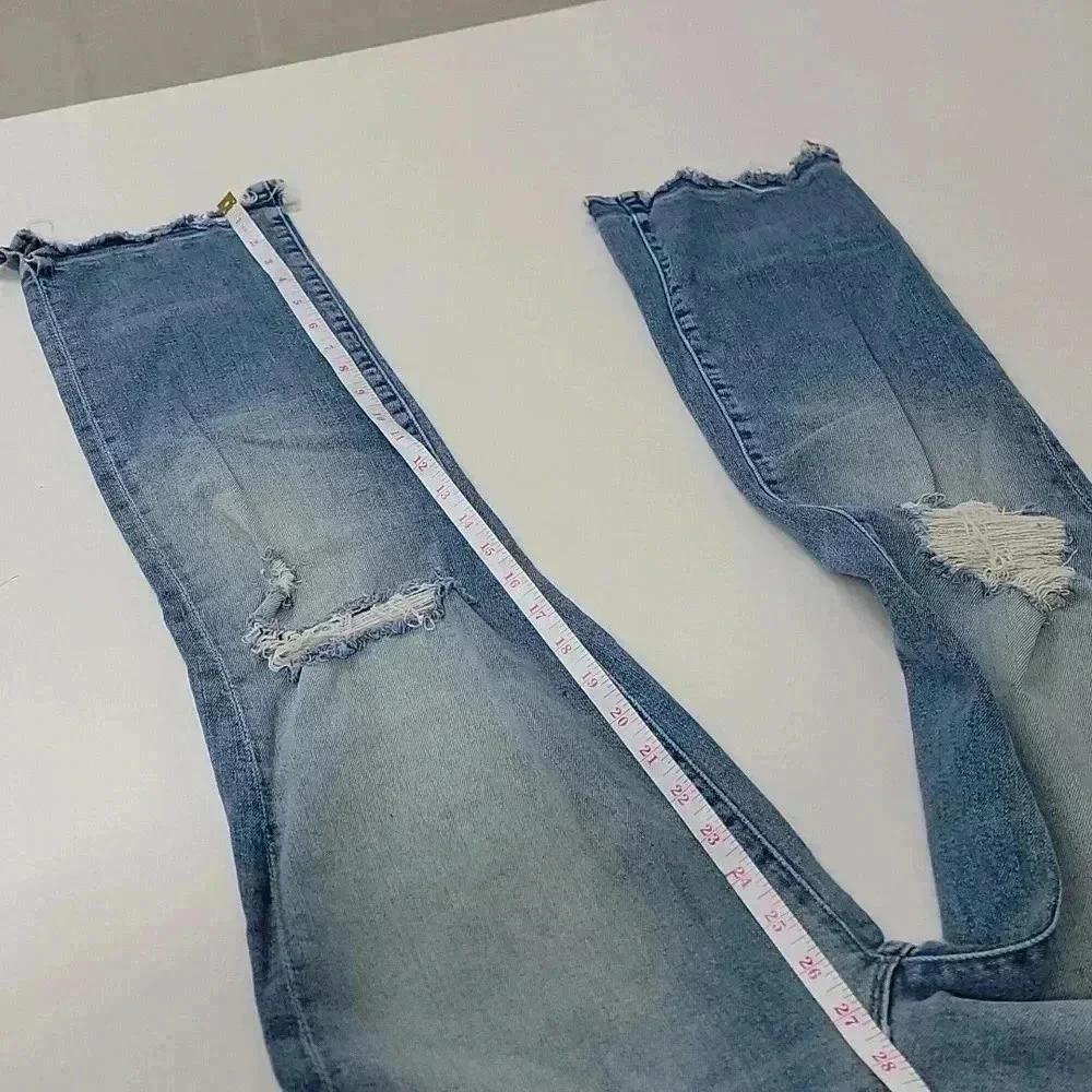 Mother Rascal Ankle Snippet Chew push the envelope Jeans 29